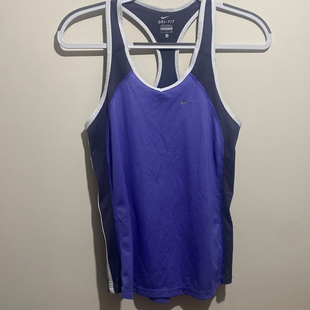 Nike dri fit top